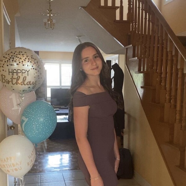 Sophie - Math tutor - Vaughan