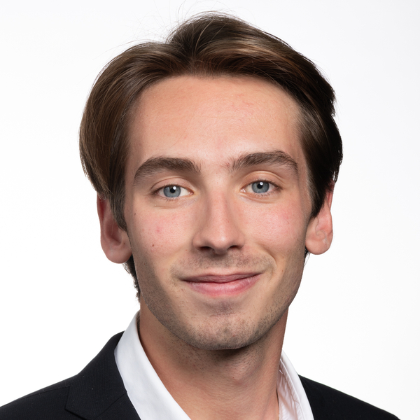 Louis - Prof de maths - Ecublens