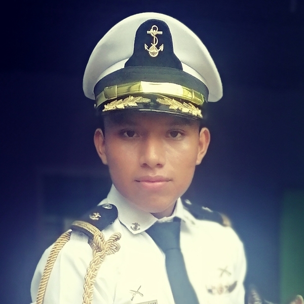Max - tutor académico - Panamá