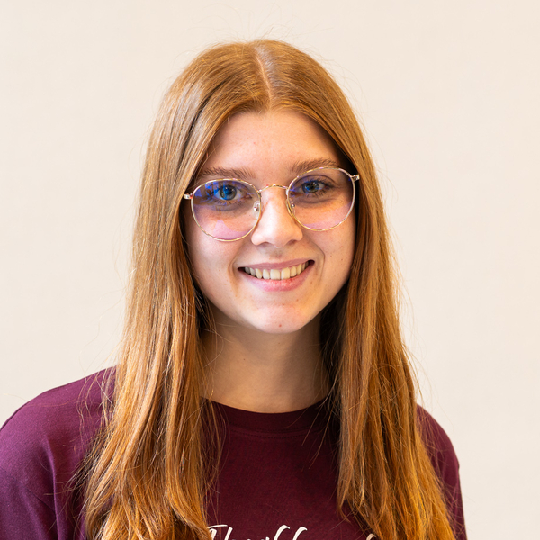Anja - Lehrkraft für Deutsch - Niederkappel