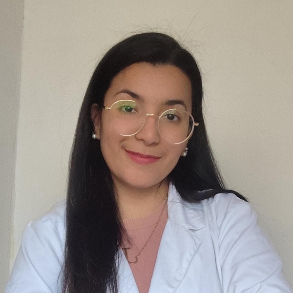 Julianny - prof de Matemáticas - Montevideo