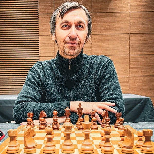 Gata - Prof d'échecs - Chartres