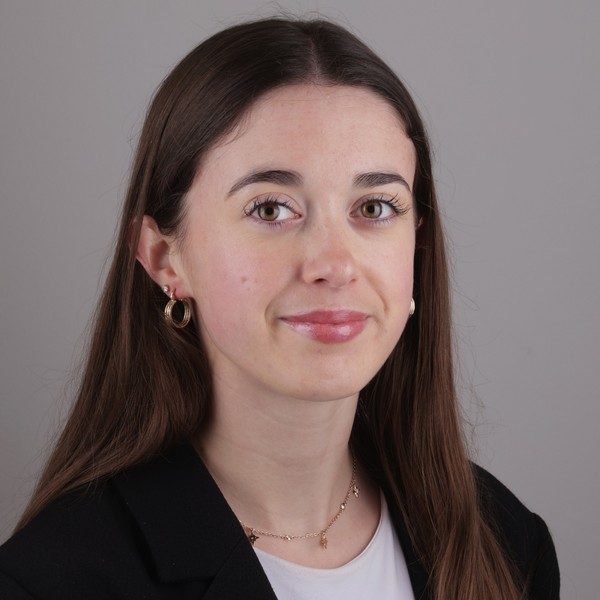 Eva - Prof d'aide aux devoirs - Lorient