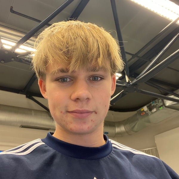 Nolan - Prof de maths - Lausanne