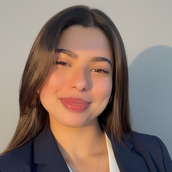 Lina - Prof d'aide aux devoirs - Perpignan