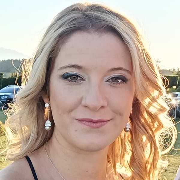 Lorena - Insegnante di italiano scolastico - Varese