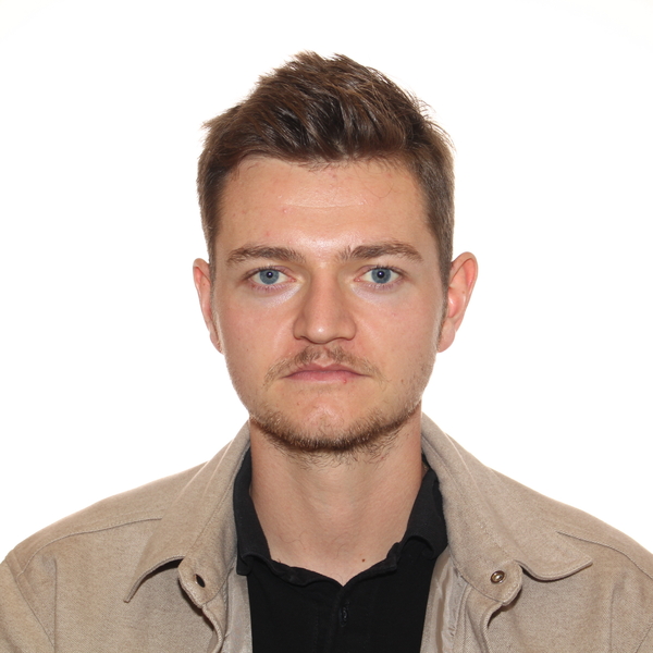 Tomáš - chemie - Praha
