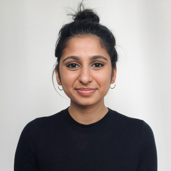 Shivani - Electrical engineering tutor - Gold Coast