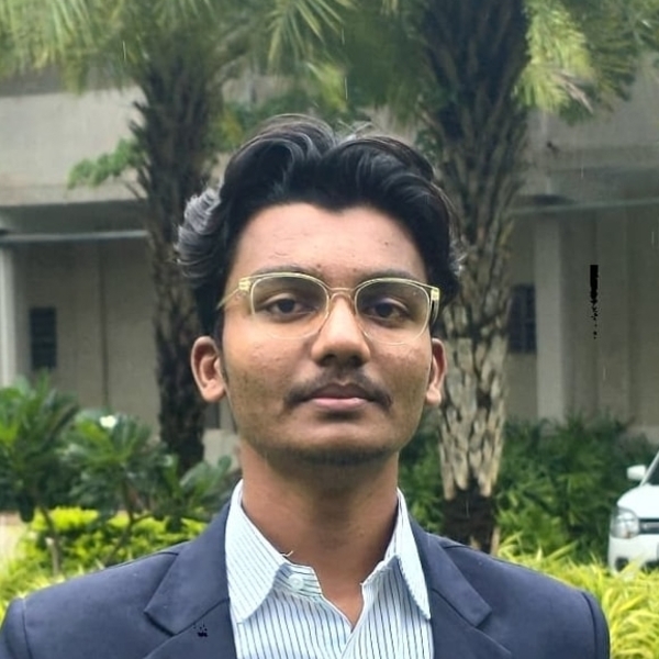 Rohan - Maths tutor - Kolhapur