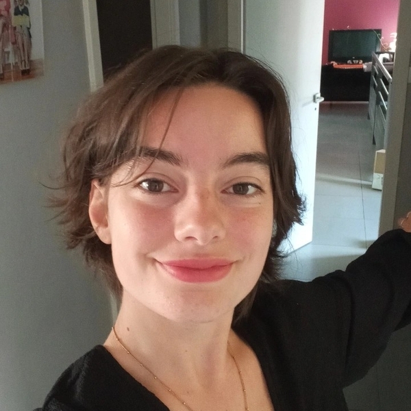 Jade - Prof d'anglais - Neuchâtel