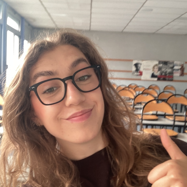 Charlotte - Prof d'orthographe - Viuz-en-Sallaz