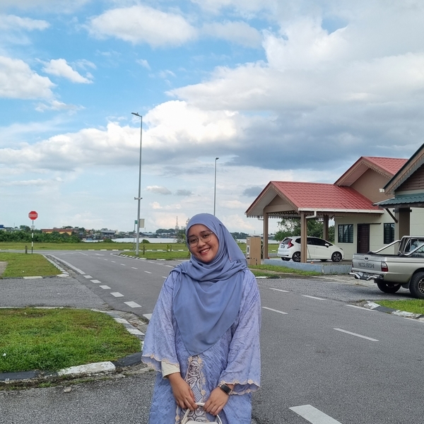 Nura - Maths tutor - Kuching