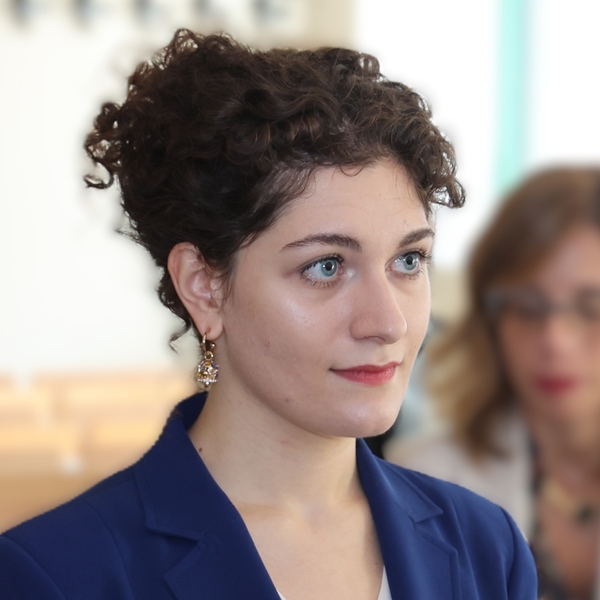 Enrica Teresa - Insegnante di latino - Roma