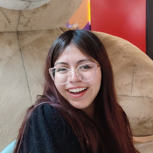 Paula - prof de Español y Literatura - Valparaíso