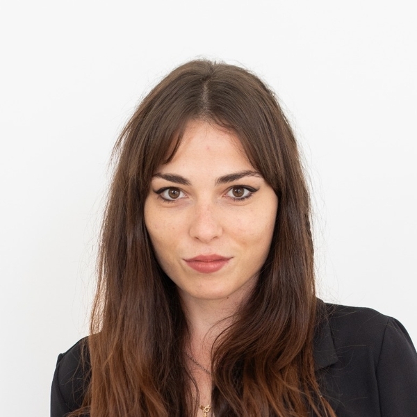 Alessia - Insegnante di lingue straniere - Bari
