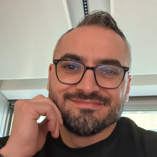 Kévin - Prof d'initiation informatique - Vaulx-en-Velin