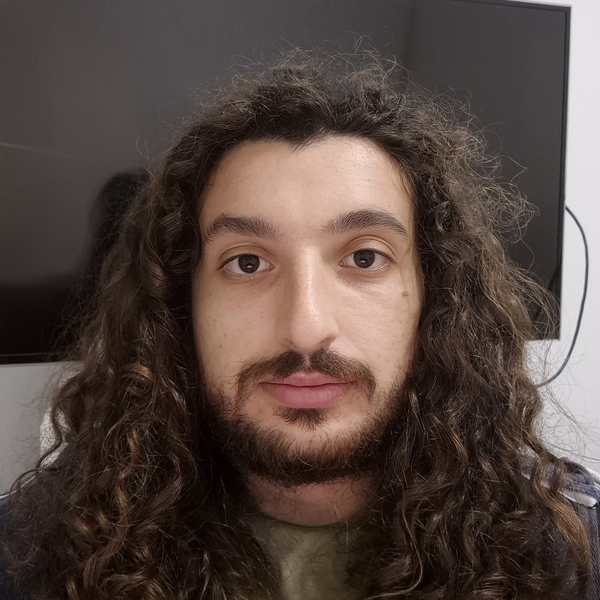 Vittorio - Prof de maths - Fréjus