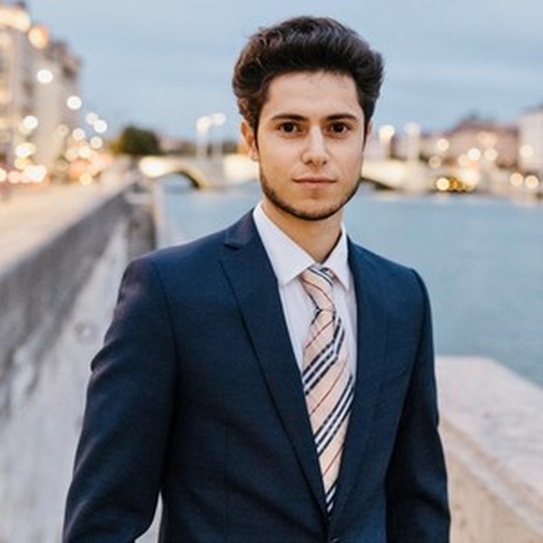 Maxime - Prof de maths - Paris 15e