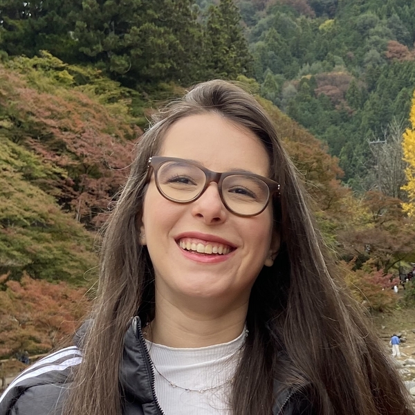 Ana Carolina - Prof de matemática - Guaratinguetá