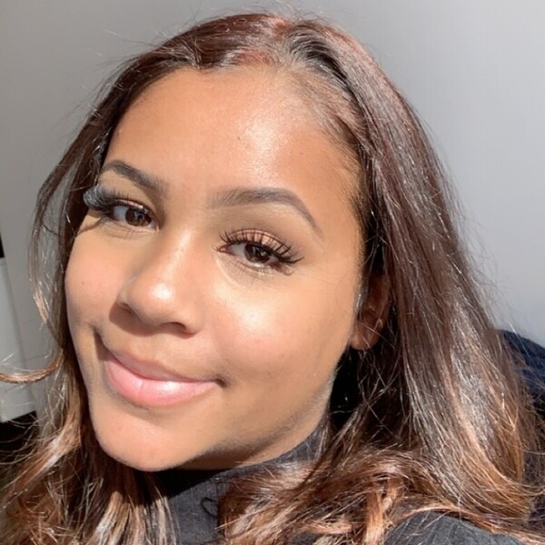 Mckenzie - English tutor - Victorville