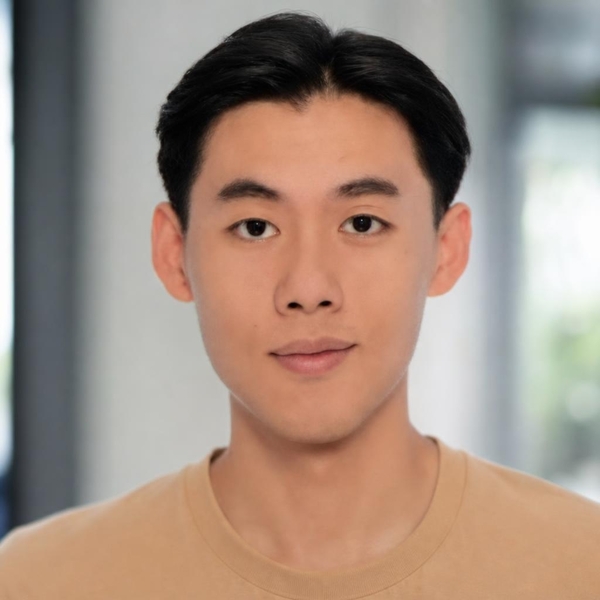 Alex - Chinese teacher - London