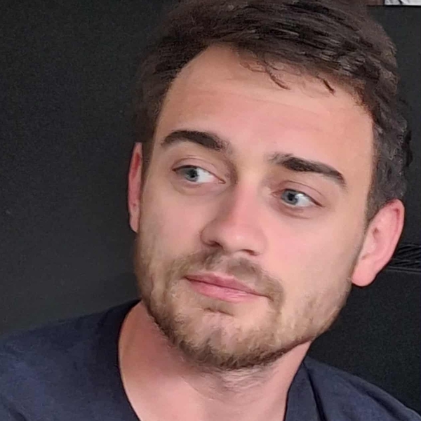 Theo - Prof de maths - Jemeppe-sur-Sambre