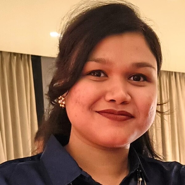 Miss Jasmin - English tutor - Hyderabad