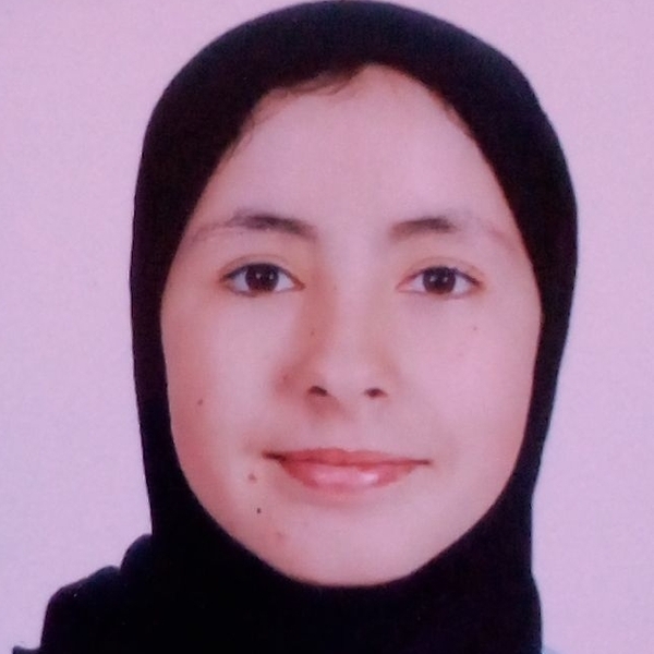 Jamila - Prof de chimie - Agadir