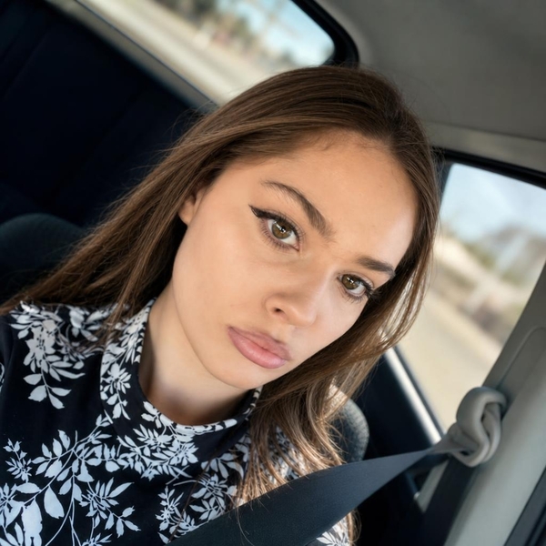 Aliya - English tutor - Palmdale