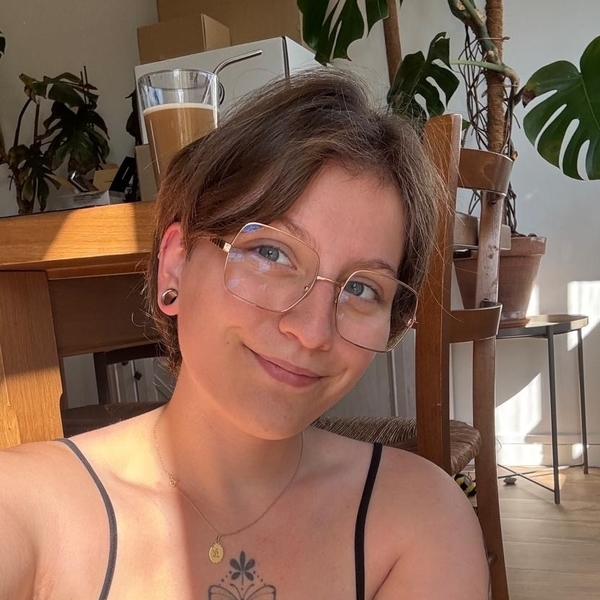 Lilou - Prof d'anglais - Chenôve