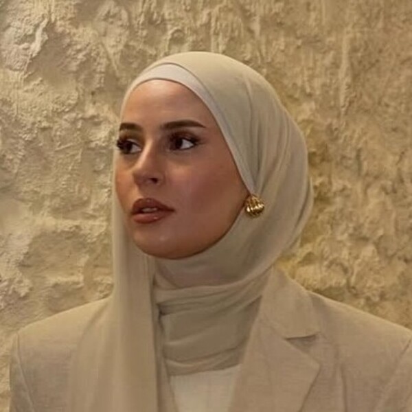 Fatima Zahra - Prof d'anglais - 