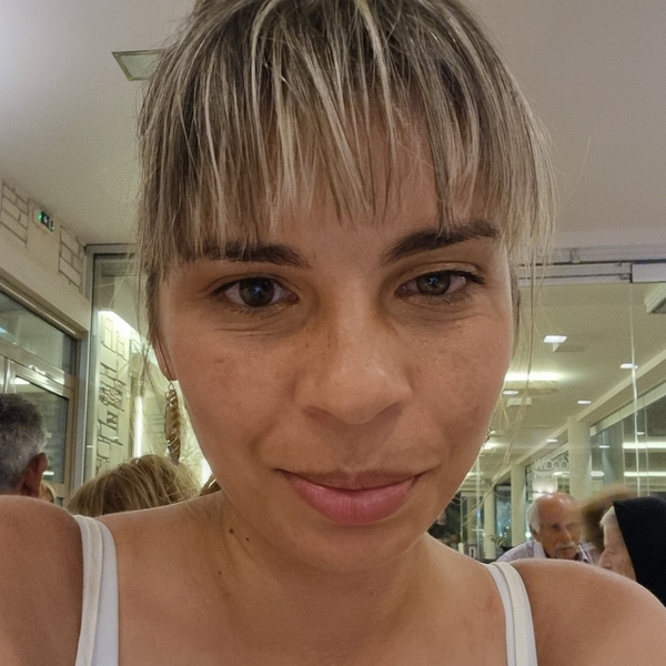 Aleksandrina - Personal training instructor - Bristol