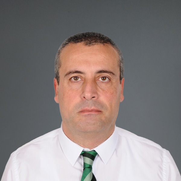 Nail - Matematik öğretmeni - 