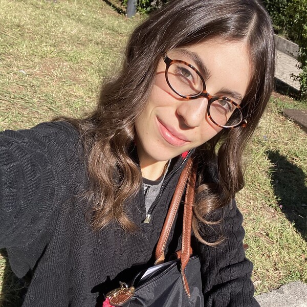Giulia - Insegnante di latino - Roma