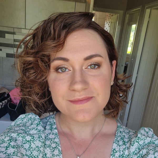 Marie - Prof d'histoire - géo - Lyon