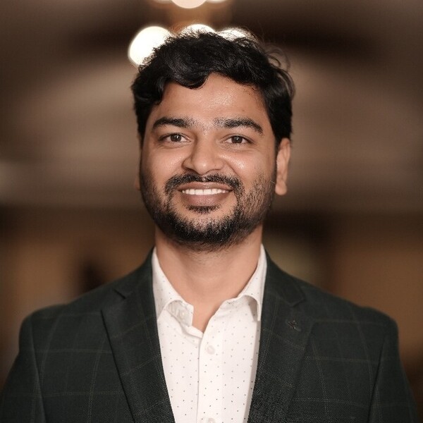 Ritesh Singh - Chemistry tutor - Hyderabad