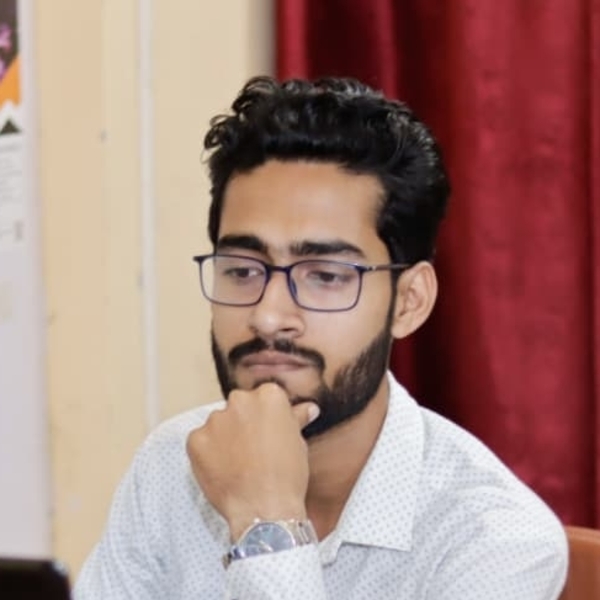 Pronay - Computer programming tutor - Bardhaman