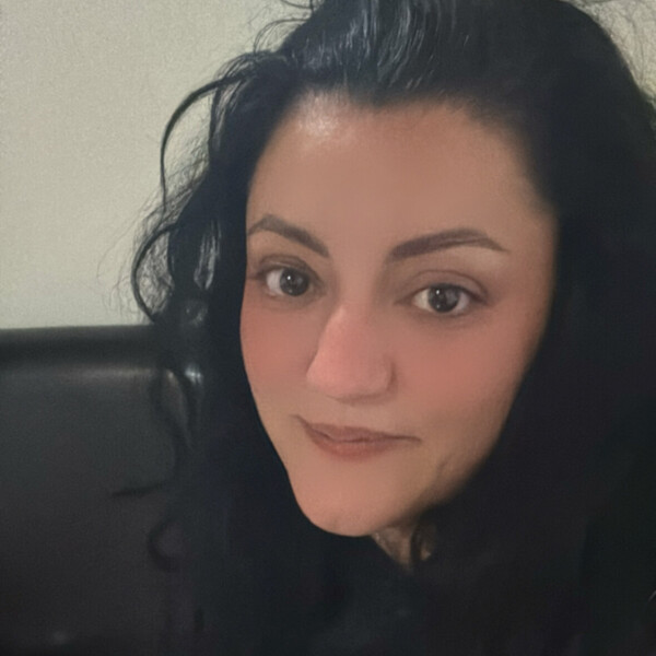 Ioana - Profesor de Engleză - Vișeu de Sus
