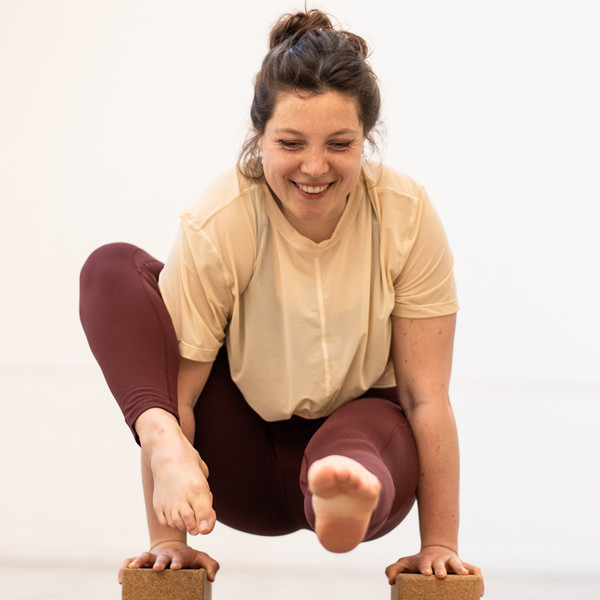 Marine - Prof de yoga - Paris