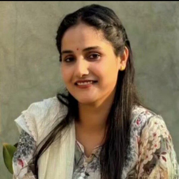 Prerna - Hindi tutor - Palwal