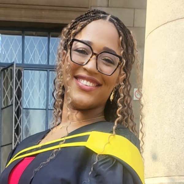 Nneka - English tutor - eXobho