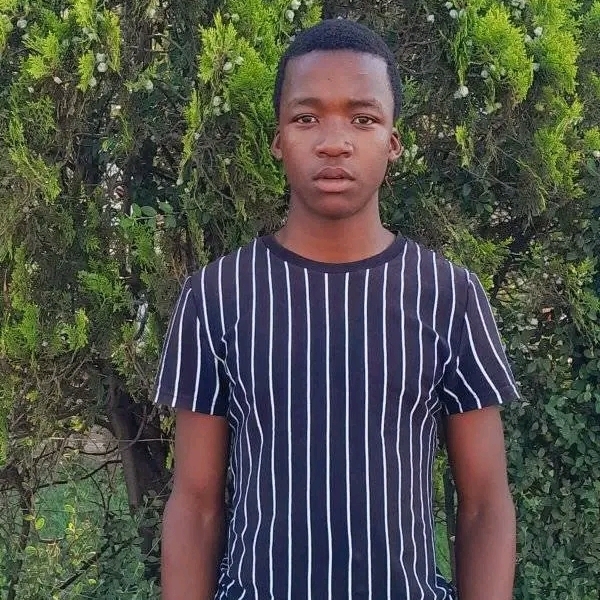 Khwezi - Economics tutor - Newcastle