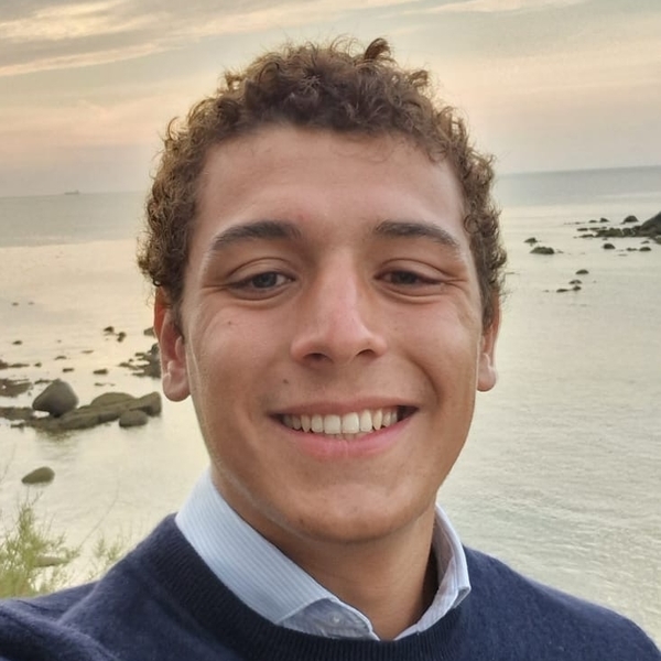 Benoît - Prof de maths - Tours