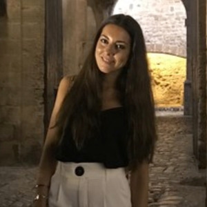 DANIELA - Insegnante di aiuto compiti - Milano