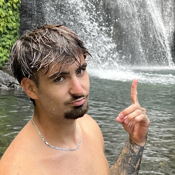 Tom - Prof de plongée sous-marine - Paris