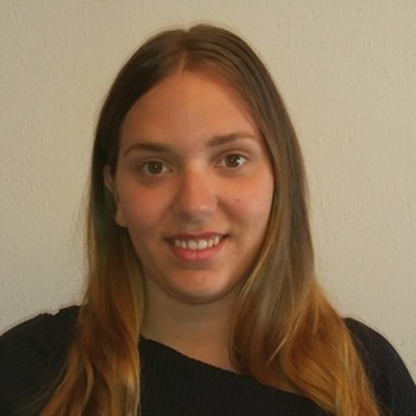 María Estela - Profe de historia - Marín