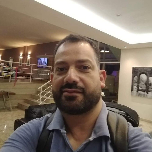 Alexandro - Prof de iniciação à informática - Rio de Janeiro