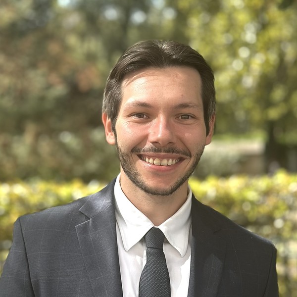 Guillaume - Prof de droit fiscal - Paris