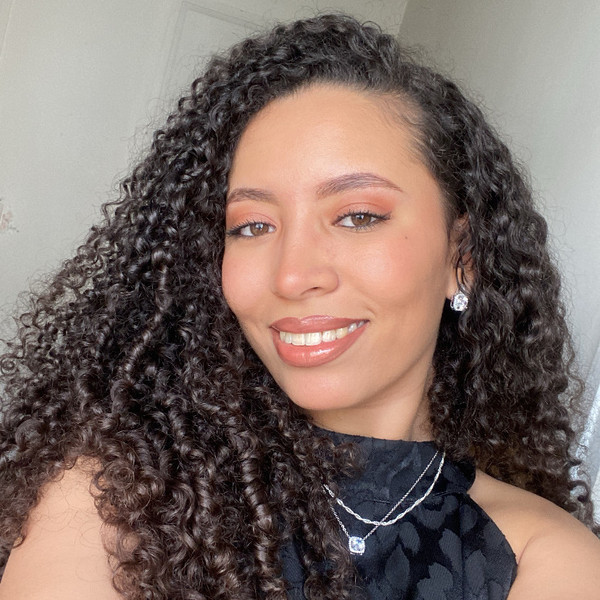 Oumayma - Prof d'anglais - Lyon