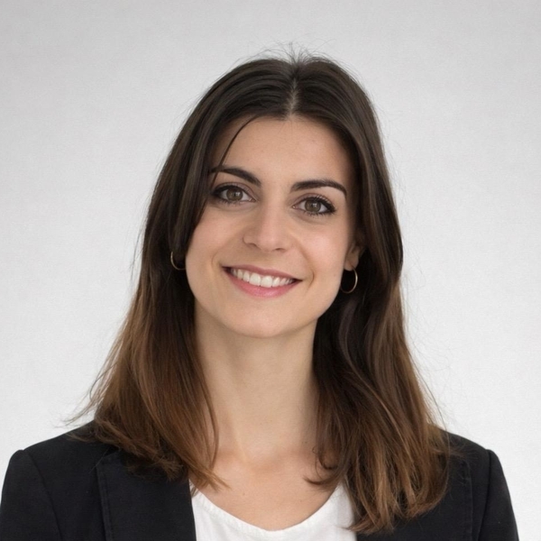 Ludivine - Prof d'aide aux devoirs - Jonquerettes